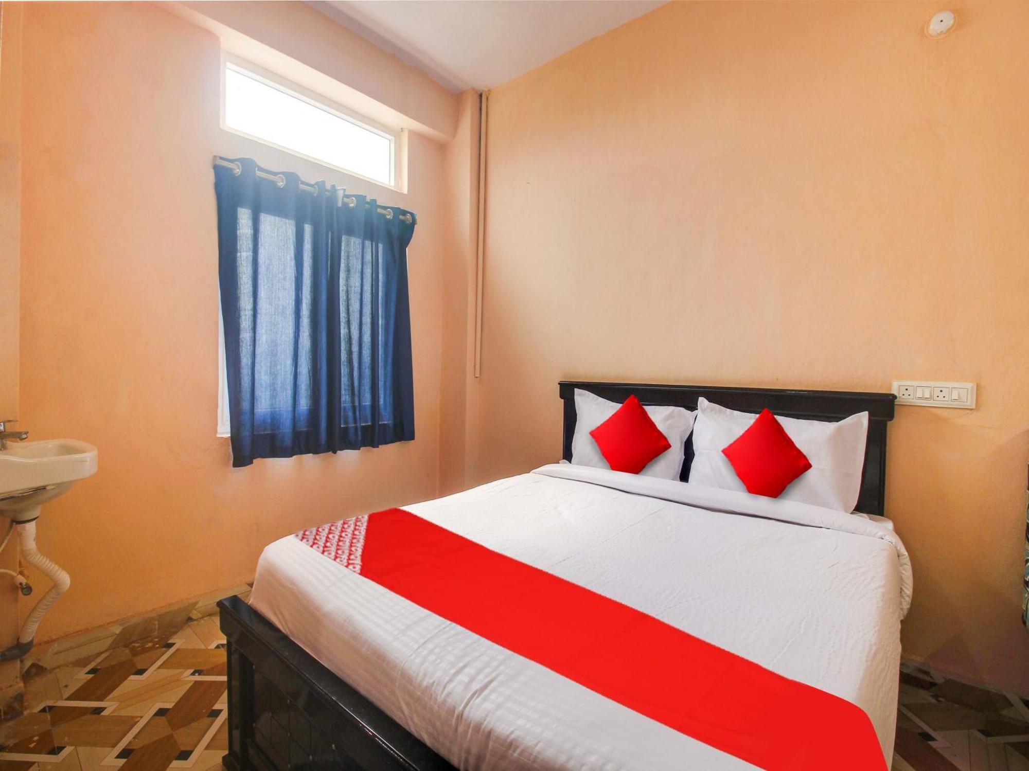 Hotel O R.J.International Pedda Ambarpet Экстерьер фото