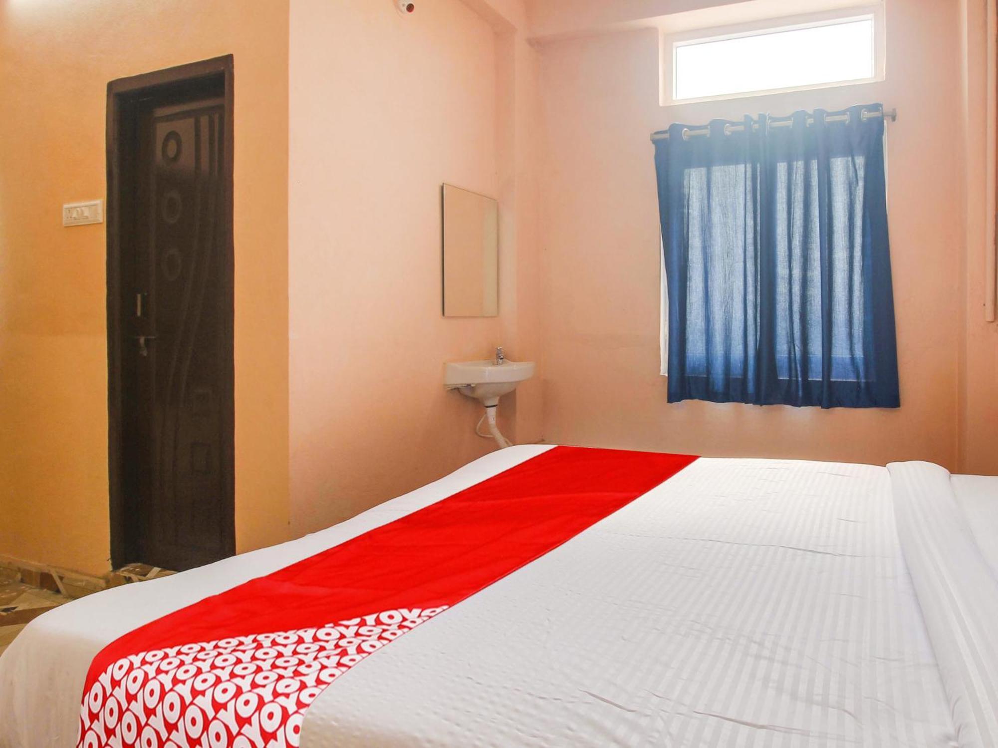 Hotel O R.J.International Pedda Ambarpet Экстерьер фото